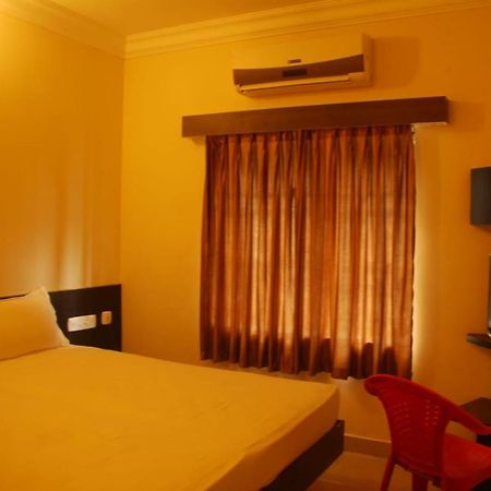 كومباكونام Hotel Namaskar المظهر الخارجي الصورة