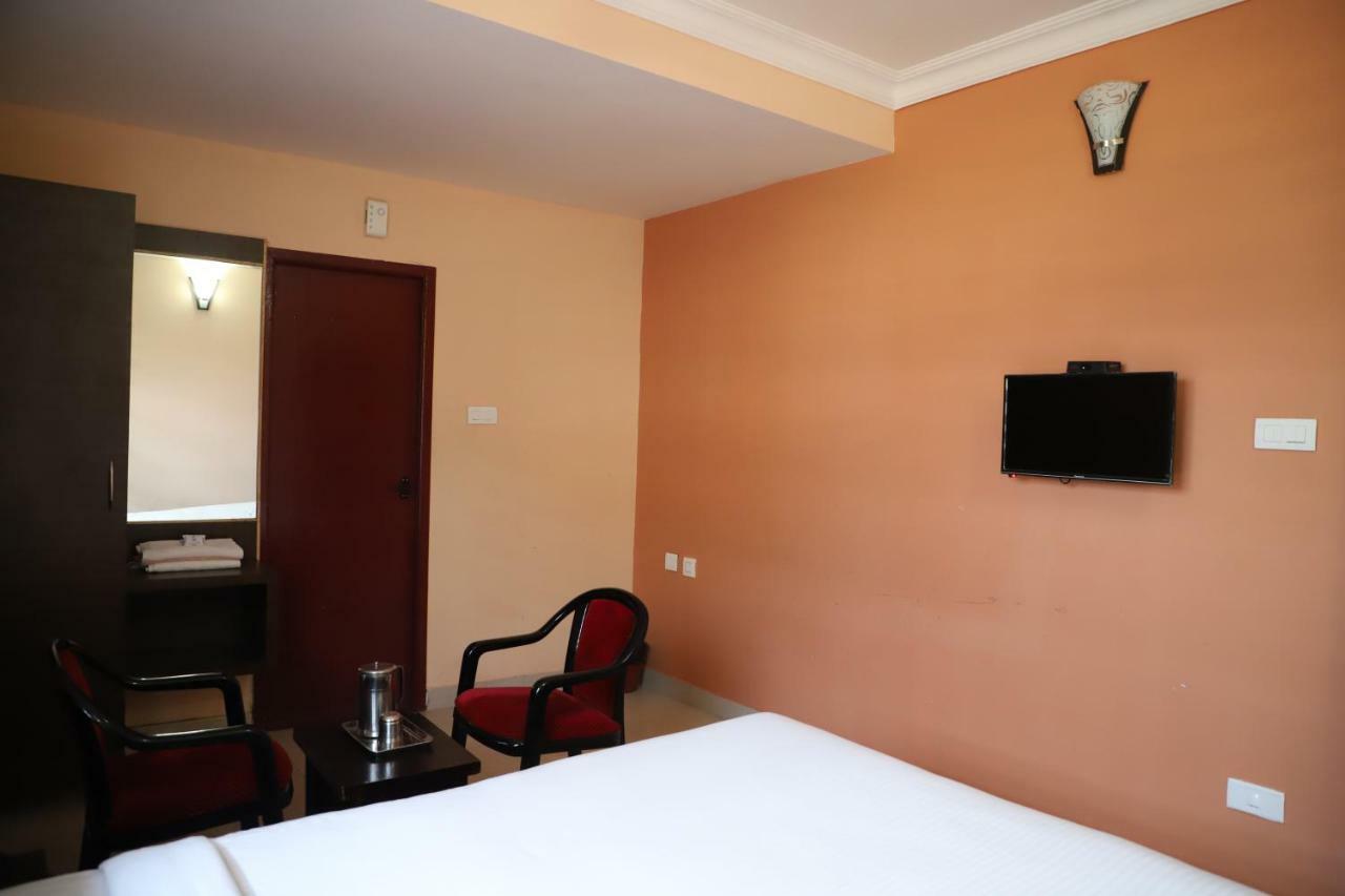 كومباكونام Hotel Namaskar المظهر الخارجي الصورة