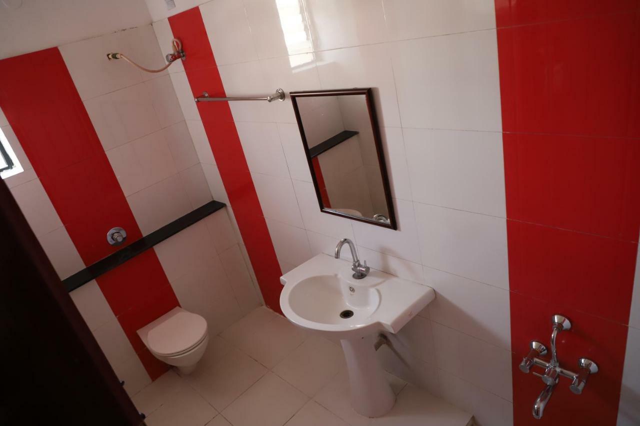 كومباكونام Hotel Namaskar المظهر الخارجي الصورة