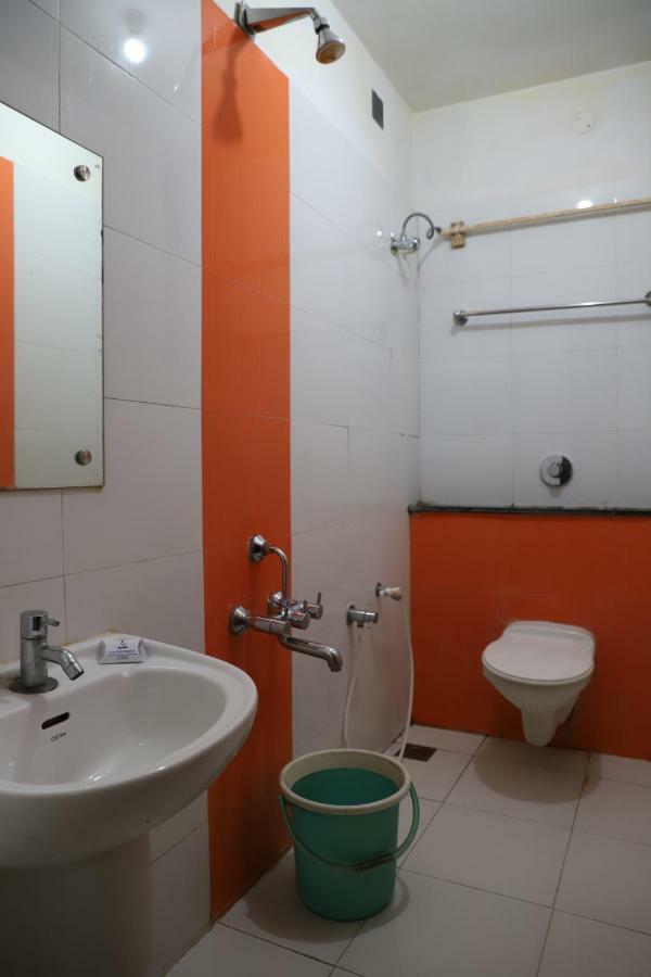 كومباكونام Hotel Namaskar المظهر الخارجي الصورة